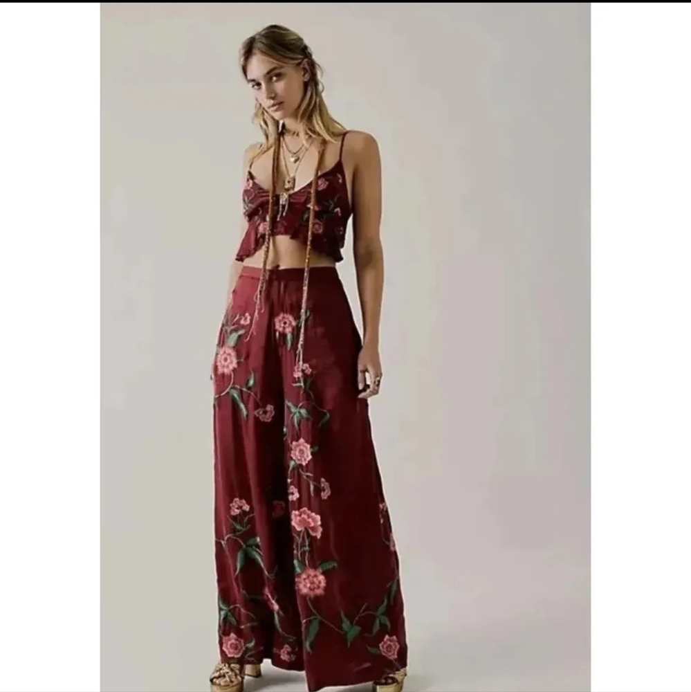 NWT Free People x Anna Sui Size 10 Floral Embroidered Pant Set Red Maroon Satin